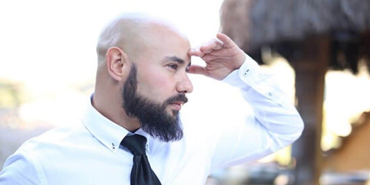 8 Essential Style Tips For Men Going Bald At 25