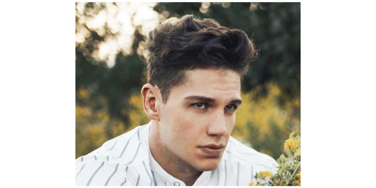 Pompadour Vs Quiff: Differences, Pics, How To Choose