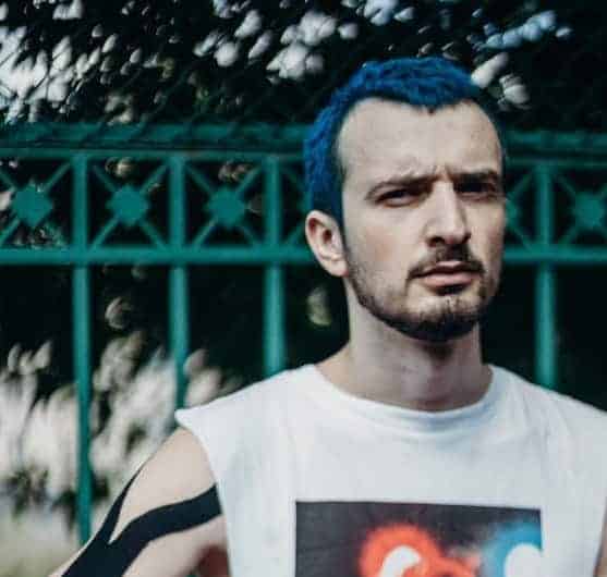 Regular blue hair haircut