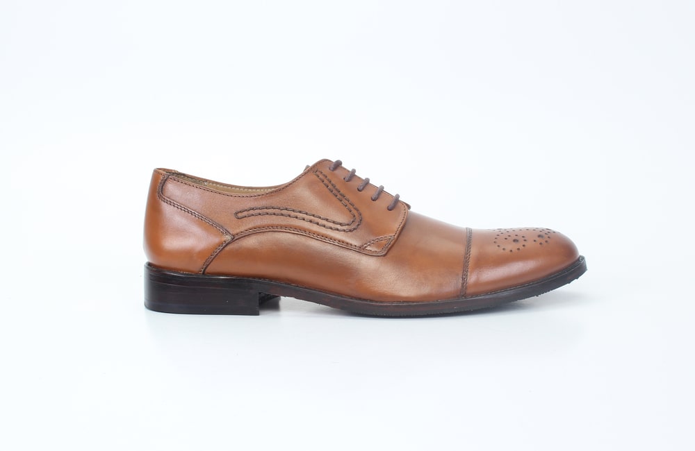 semi brogue derby shoes 