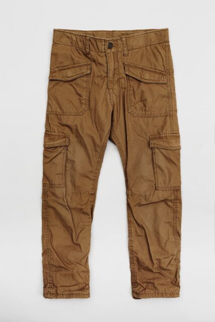 difference between joggers and cargo pants