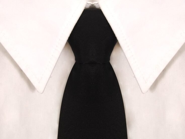 Can Men Wear A White Shirt To A Wedding? (Solved) • Ready Sleek