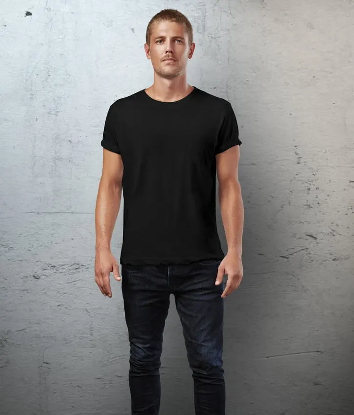 black t-shirt with black jeans 