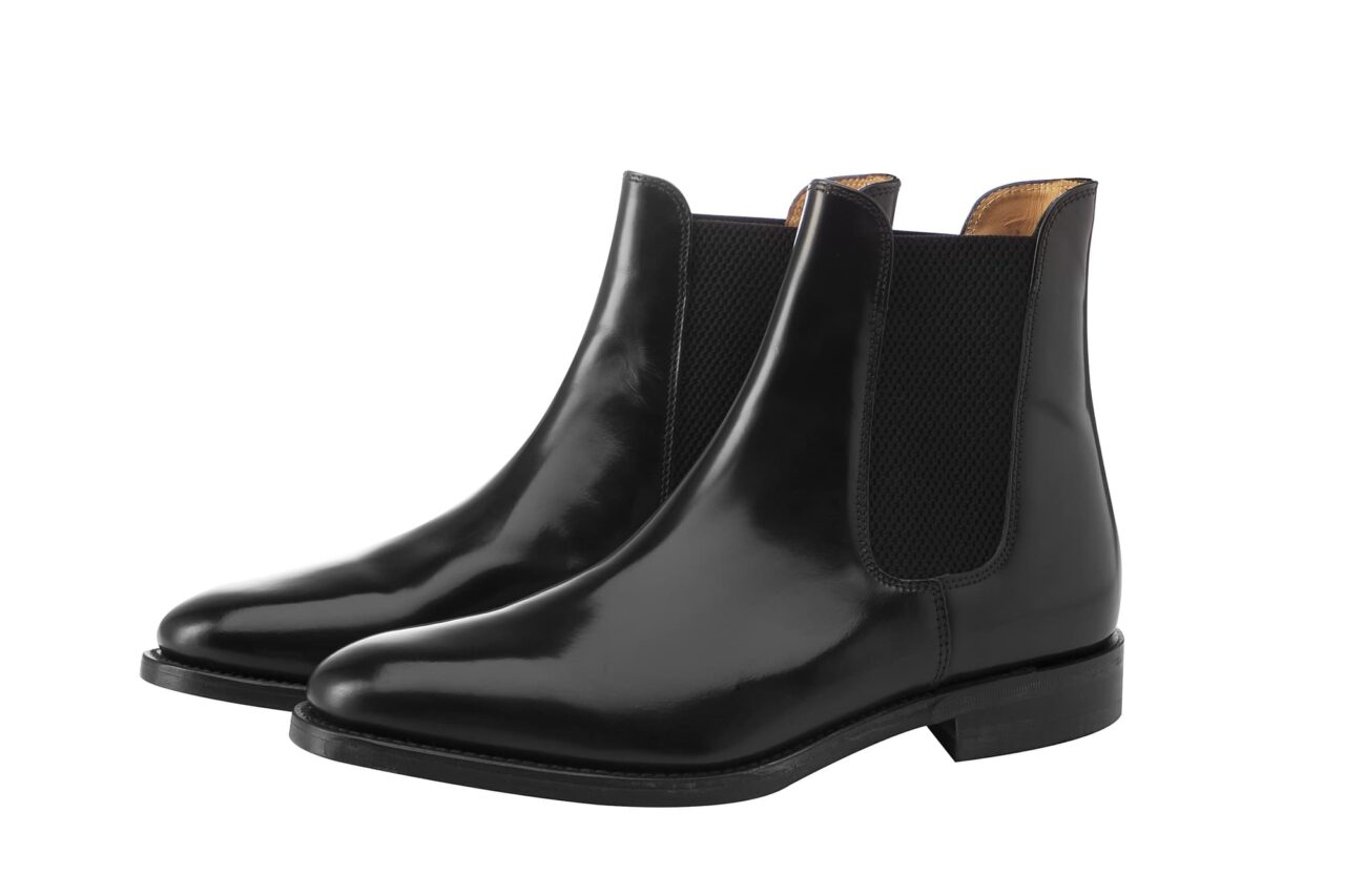 shiny black patent leather chelsea boots