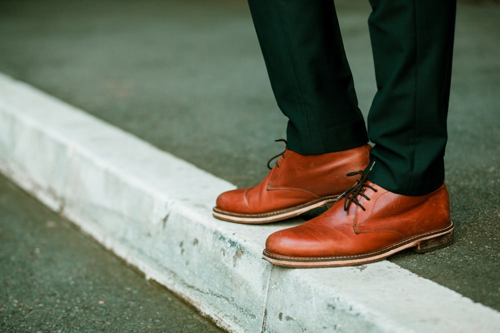 thick sole chukka boots