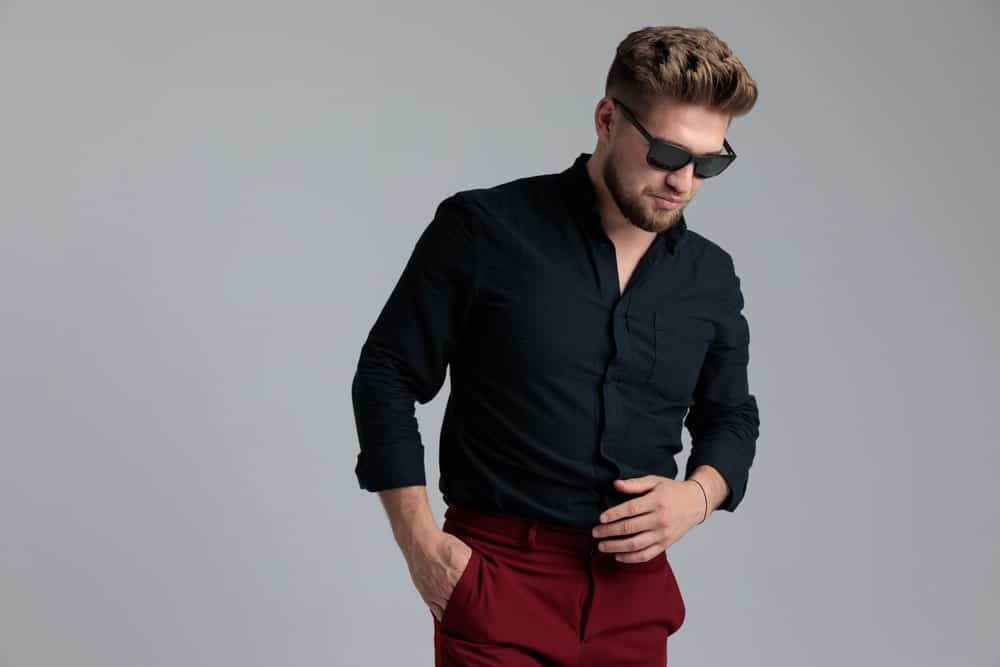 What color shirt goes with maroon pants  Quora