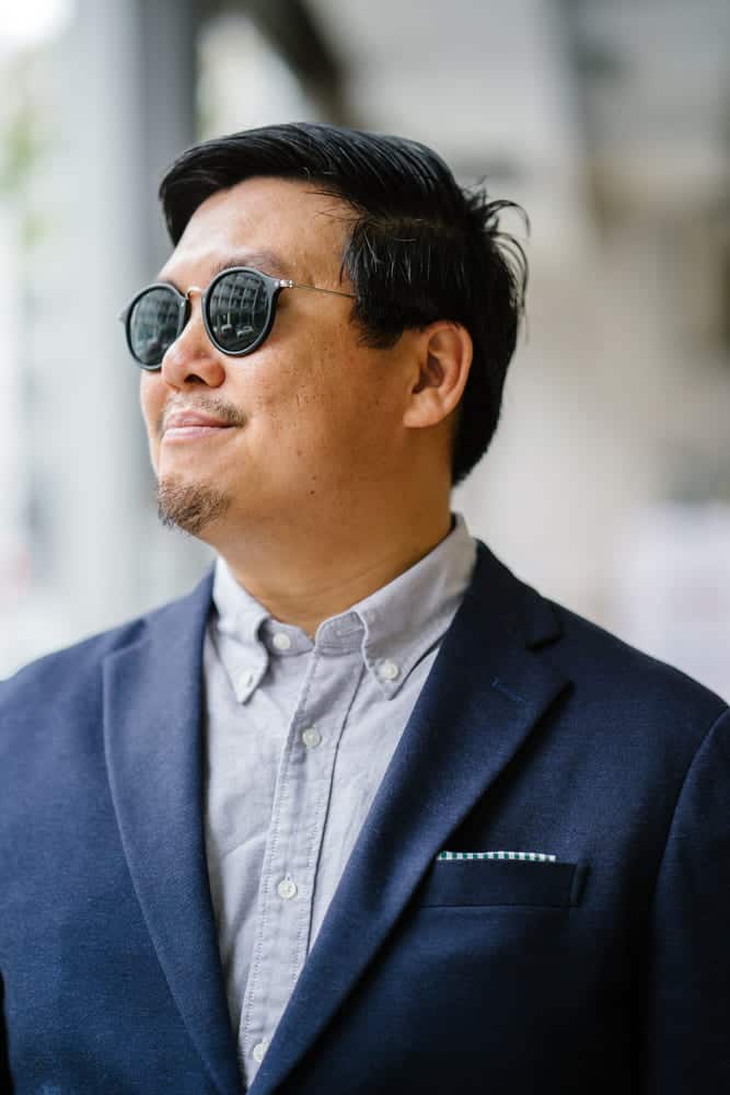 navy blazer and blue oxford shirt